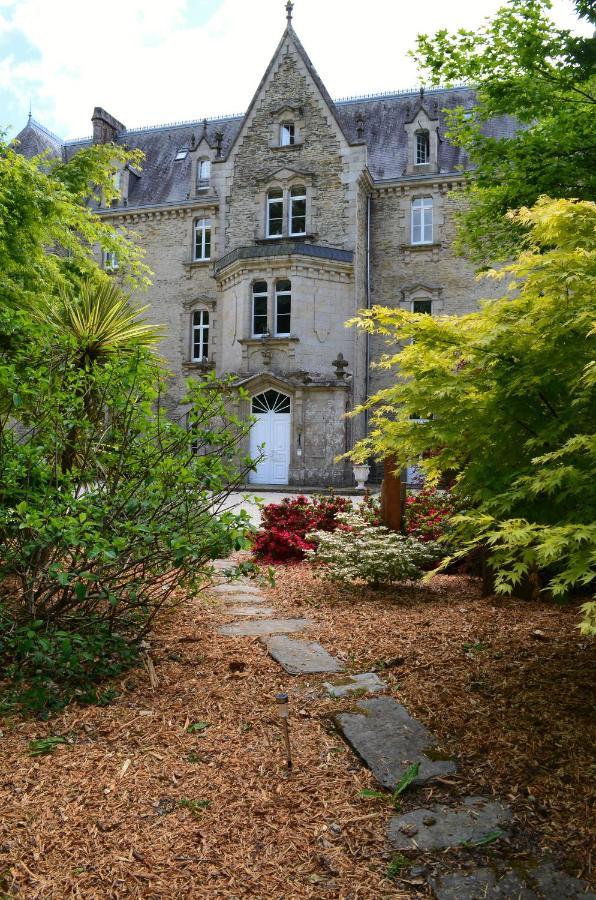 Chateau De Kervoazec - Chambres D'Hotes Saint-Goazec Exterior foto